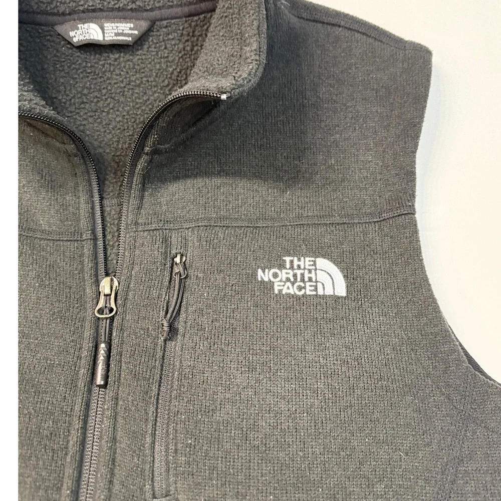 The North Face Men M Black‎ Fleece Vest Full Zip Logo Embroidered Outdoor Casual